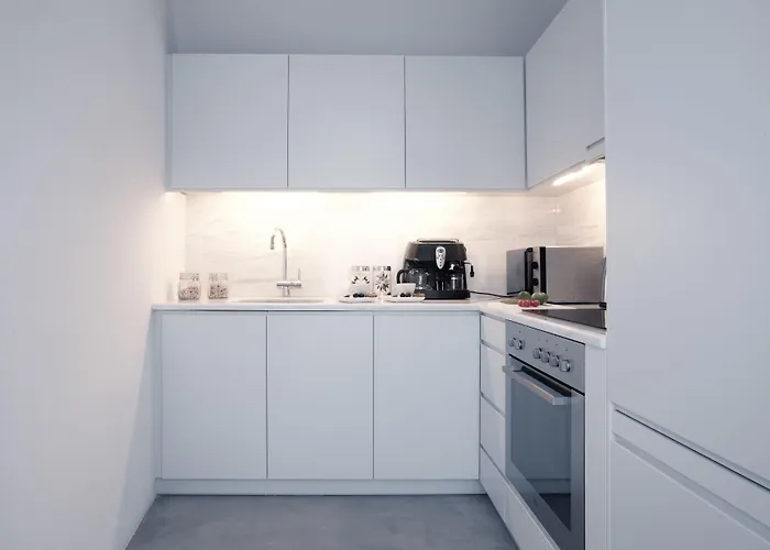 Anemolia Megalochori (Santorini)