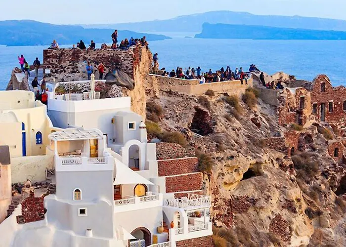 Anemolia Megalochori (Santorini)