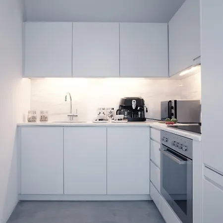 阿尼莫里亚别墅酒店 梅加洛克里