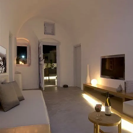 阿尼莫里亚别墅酒店 梅加洛克里