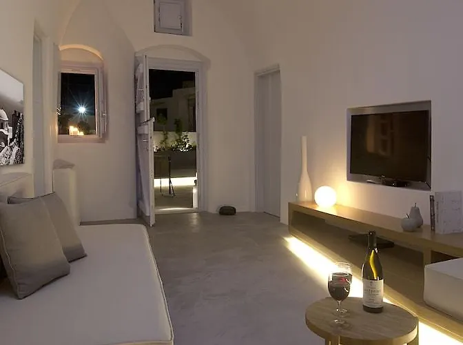 Anemolia * Megalochori (Santorini)